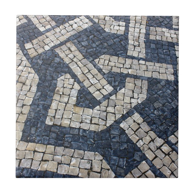 Carreau Calquée Portugaise, Portuguese Pavement (Devant)