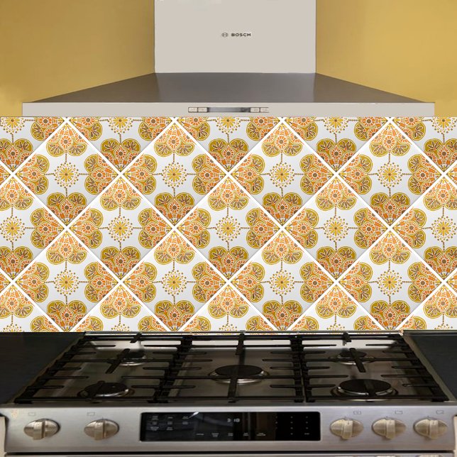 Carreau Carrelage en céramique avec motif ocher extensible (gold and orange  geometric tile shown  on a kitchen backsplash installed  diagonally.)