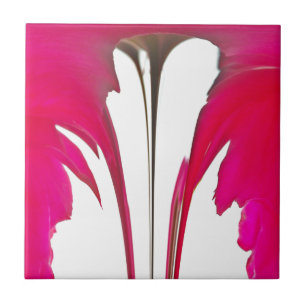 Carreau Chic rouge extraordinaire rose sous le ciel blanc