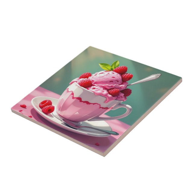 Carreau Crème glacée framboise dans une coupe de café rose (Côté)