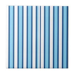 Carreau de céramique rayé bleu et blanc