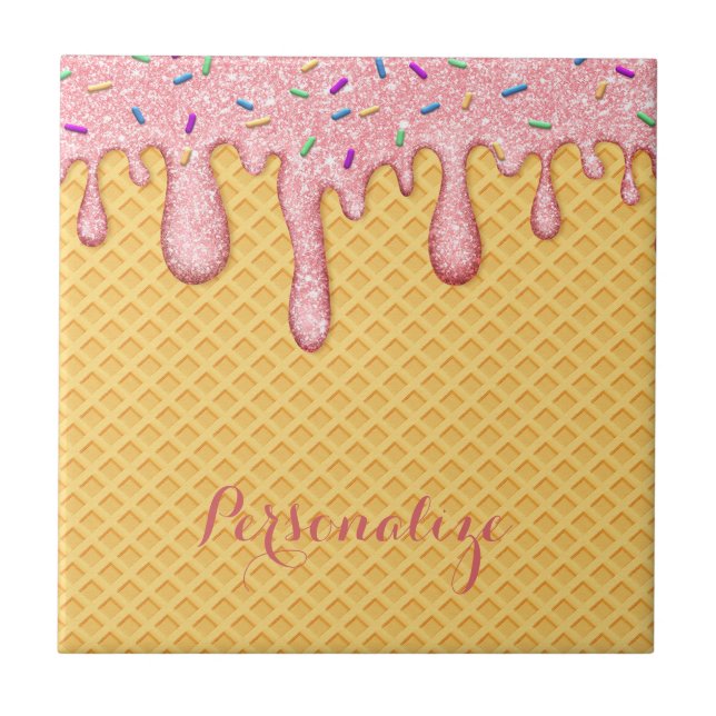 Carreau Dessert sucré à la crème glacée rose (Devant)