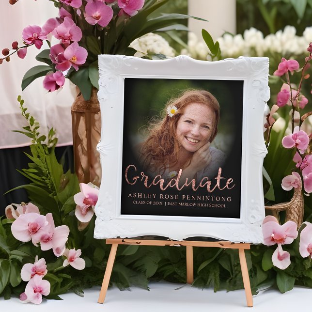 Carreau Diplômé d'or Rose tendance Typographie moderne Scr (Trendy Rose Gold Graduate Modern Typography Script)