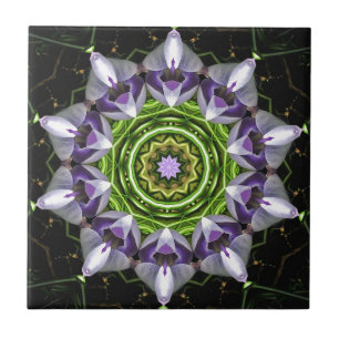 Carreau En Céramique Art de kaléidoscope de mandala floral pourpre