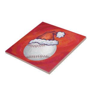 Carreau En Céramique Baseball avec Santa Hat sur Rouge