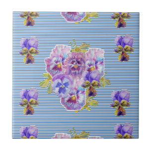 Carreau en céramique d'art floral de pensée violet