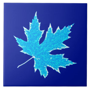 Carreau En Céramique Feuilles de chêne - bleu de glace et blanc