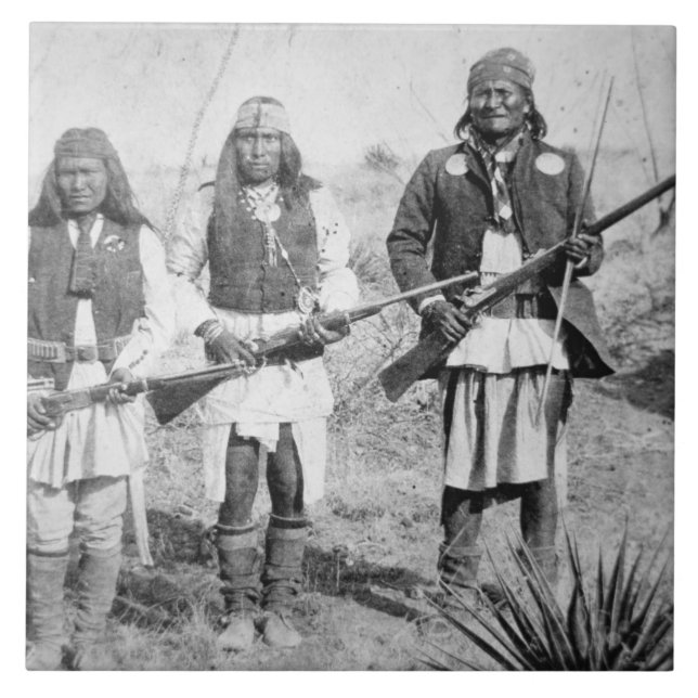 Carreau En Céramique Geronimo et trois de ses guerriers d'Apache, 1886 (Devant)