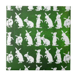 Carreau En Céramique Illustration vintage des lapins sur le vert