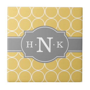 Carreau En Céramique Monogramme gris Motif du cercle jaune fille