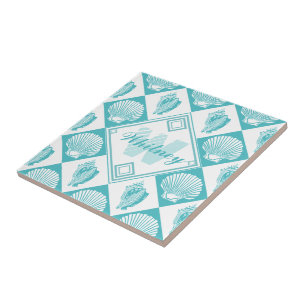 Carreau En Céramique Monogramme nautique de plage de diamant bleu de