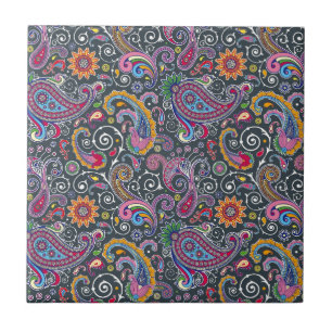 Carreau En Céramique Paisley lumineux sur le noir mat