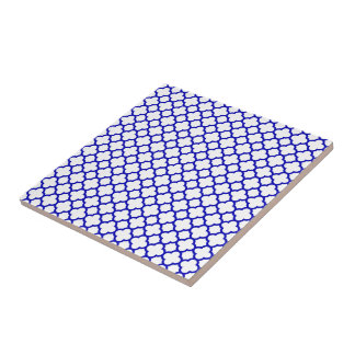 Carreau En Céramique Quatrefoil blanc bleu-foncé