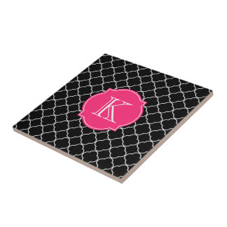 Carreau En Céramique Quatrefoil noir et blanc avec le monogramme