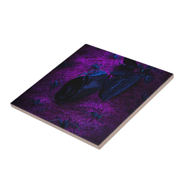 Carreau En Céramique Rose éffrayant en matière noire, araignées noires (Côté)