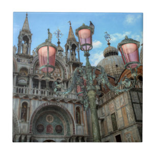 Carreau En Céramique St. Marc et lampe, Venise, Italie