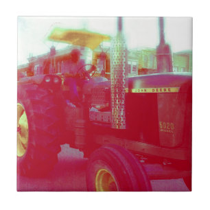 Carreau En Céramique Tracteur dans une parade
