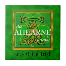 Un monogramme "Luck O' the Irish"