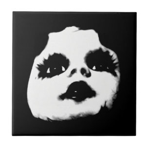 Carreau En Céramique Visage de poupée effrayant