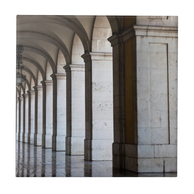 Carreau Europe, Portugal, Lisbonne. Colonnes De L'Arcade (Devant)