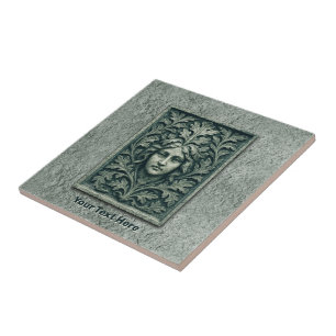 Carreau Femme verte - Pierre