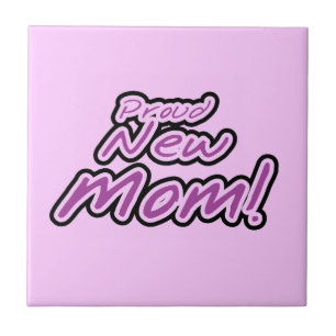 Carreau Fier Nouveau maman Cadeaux de texte noir et pourpr