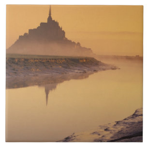 Carreau FRANCE, Normandie Mont St. Michel. Lumière du mati