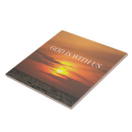 Carreau “God Is With Us – Warm Glow Christian Sunrise