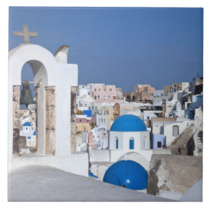 Carreau Grèce, Santorin. Clocher et dômes bleus de 2