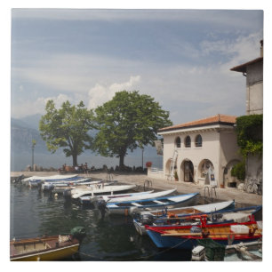 Carreau Italie, province de Vérone, Malcesine. Vieux de C