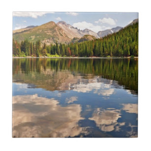 Carreau Lac bear. Le Colorado