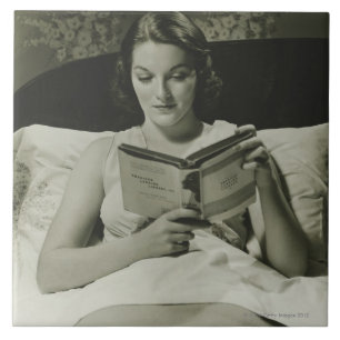 Carreau Livre de lecture de femme