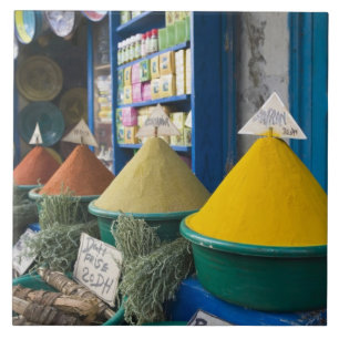 Carreau MAROC, Côte Atlantique, ESSAOUIRA : Marché aux 