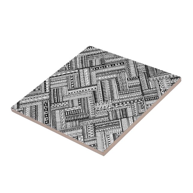 Carreau Motif de mélange ethnique noir et blanc (Côté)