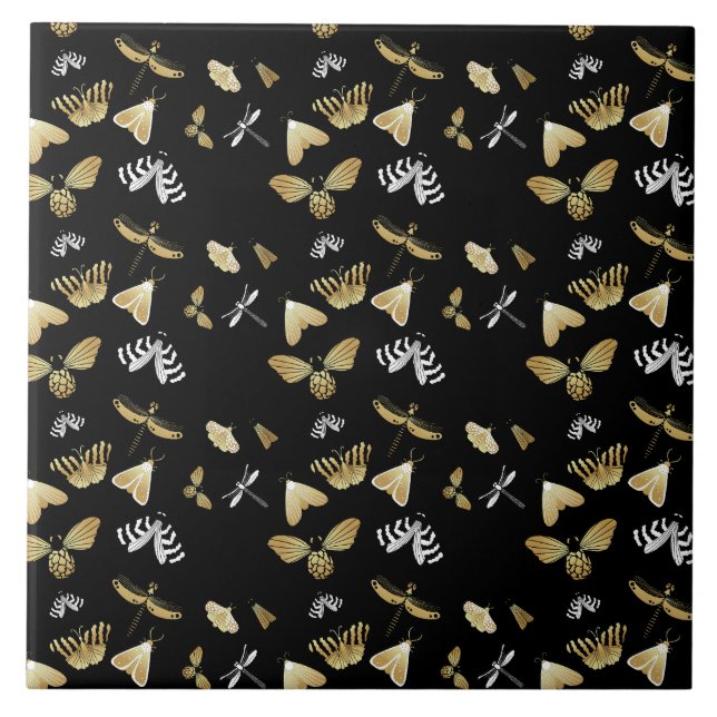 Carreau Motif papillon de la teigne (Devant)