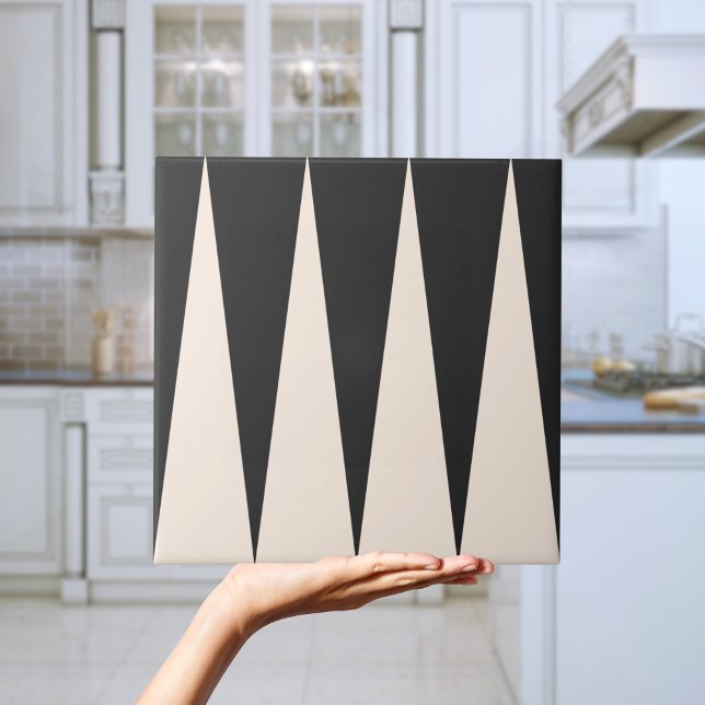 Carreau Motif triangle moderne noir et blanc (Modern Triangle Pattern Black and White Tile)