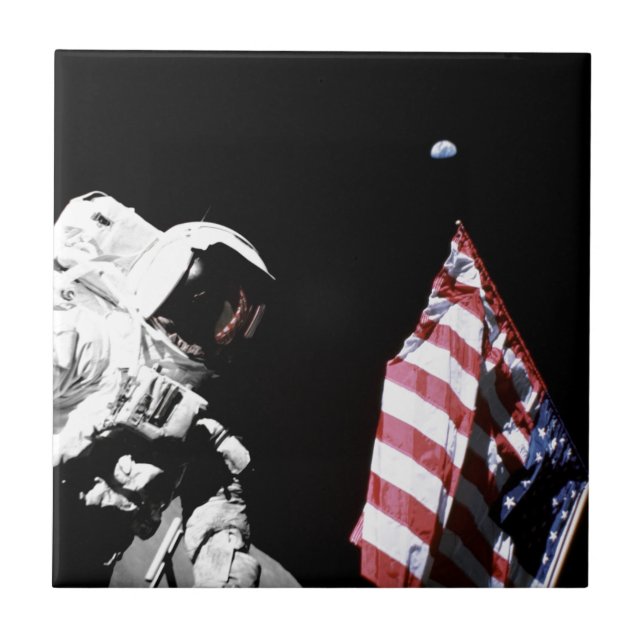 Carreau NASA Apollo 17 astronaute Drapeau de la lune de te (Devant)