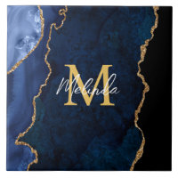 Porte en marbre bleu et or de la Marine