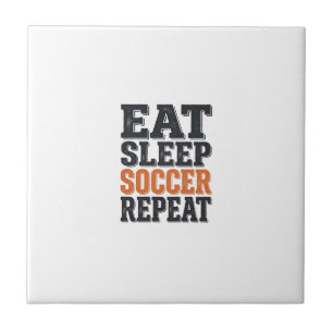 Carreau T-shirt typographie vintage Eat Sleep Soccer Repea