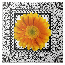 Tuile d'orange de marguerite de Gerbera