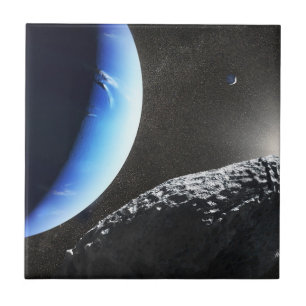 Carreau Un Hippocamp de la minuscule lune de Neptune.