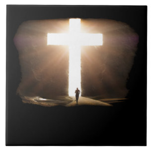 Carreau Un homme courant vers la Croix chrétienne de Jésus