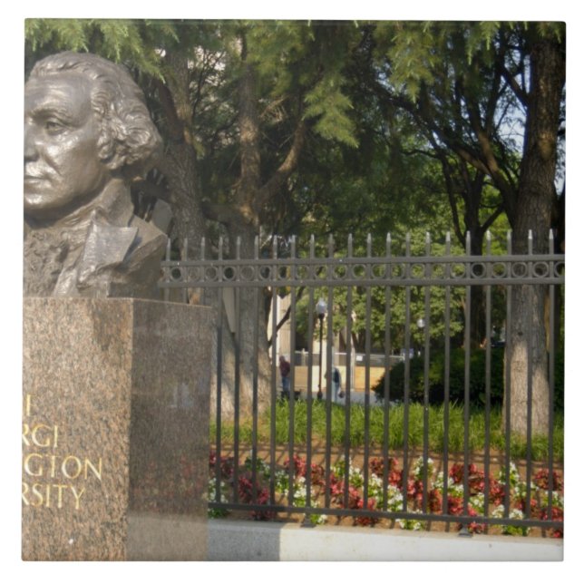 Carreau Washington, C.C, statue de George Washington, (Devant)