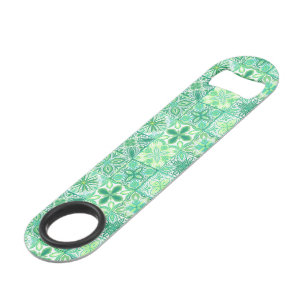 Carreaux décorés en vert et blanc