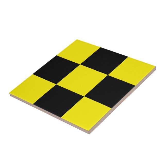 Carreaux en céramique noir et jaune (Côté)