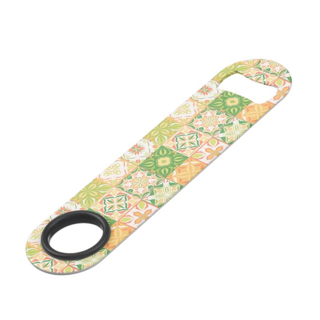 Carreaux ornés en vert et jaune (Devant angulaire)