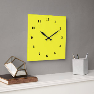 Carrée Horloge jaune noire Couleurs personnalisées person