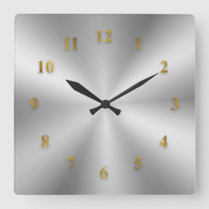 Carrée Horloge métallique argentée avec chiffres d'or