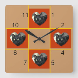 Carrée Horloge - Patchwork pour animaux (coeur rouge)