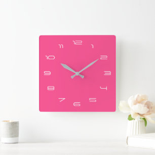 Carrée Horloge rose avec couleurs personnalisées Numéros 